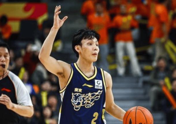恕我直言，广东主场能险胜山东，下一场难过山西这关，原因很简单，徐杰必须打满37分