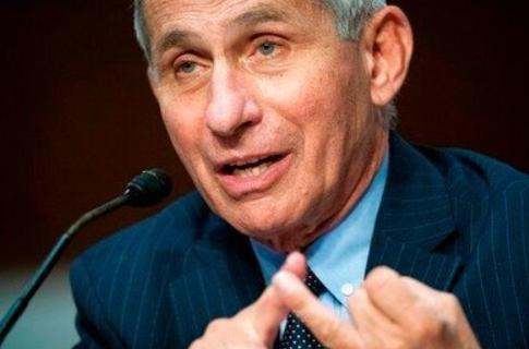 细思极恐！美媒突然公开放话：“中国每年虽然有800万大学生，真正的‘精英人才’却