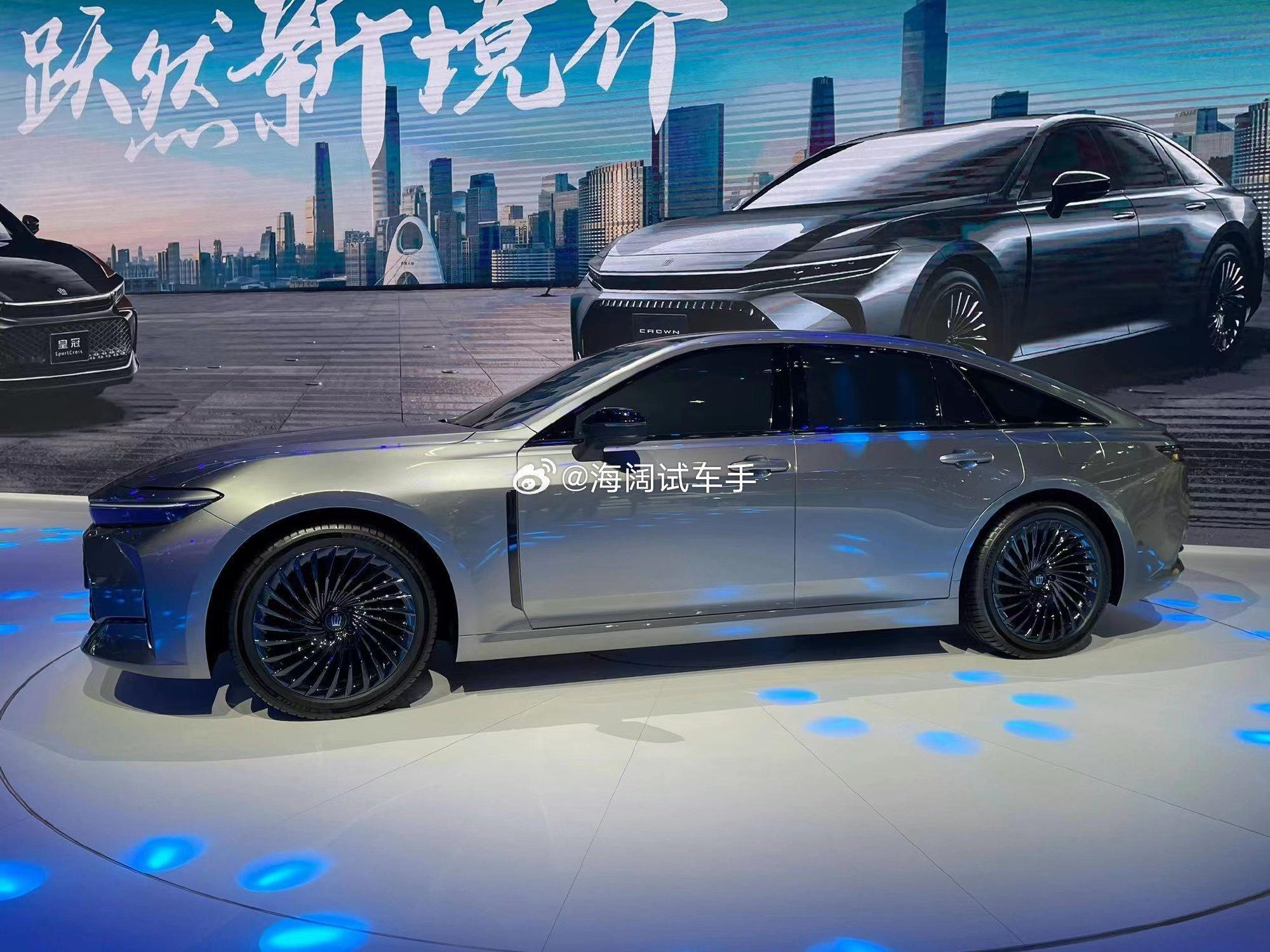 皇冠最近的推流很明显啊~~~29.99万的进口车售价配上LS的底盘为什么还卖不动