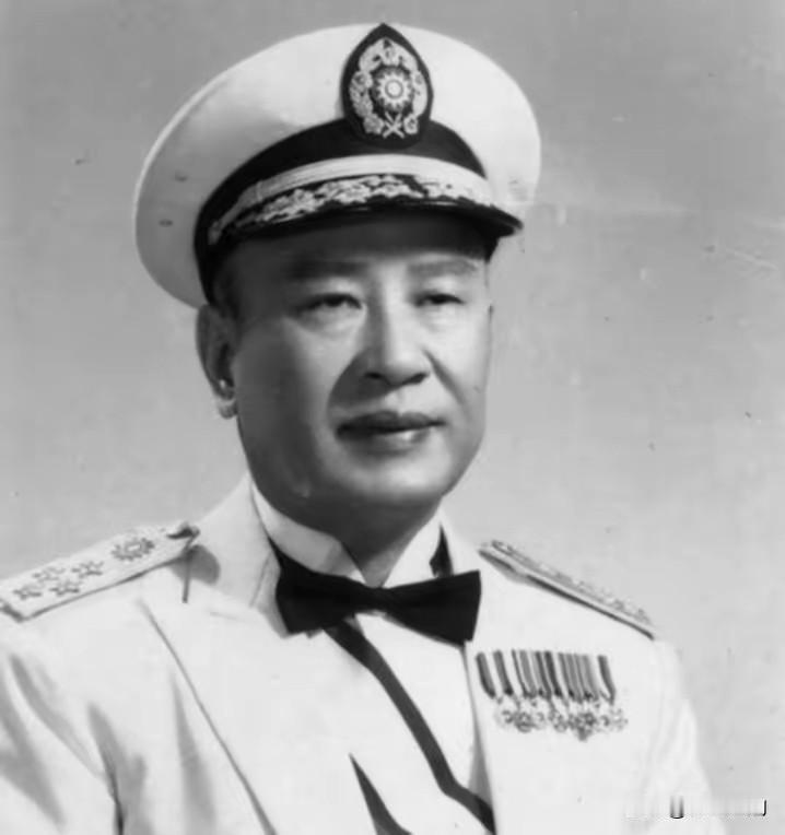 1934年11月，蒋介石给李宗仁发去电报，让桂军在湘江配合何健等人堵截红军。当晚