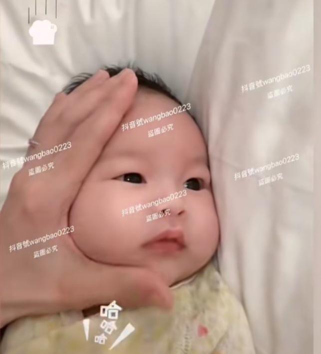 汪小菲马筱梅和儿子小汪宝的日常。马筱梅晒出儿子视频，视频中汪小菲为了让网友看清