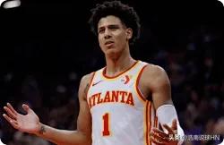 老鹰队111:99爆冷击败尼克斯，这3位新星从哪里冒出来的？1、杰伦约翰逊，