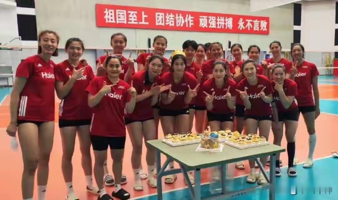 吴梦洁伤愈归队是好事，但五名主攻将有一人无缘亚锦赛名单，那么离开的那人会是谁？