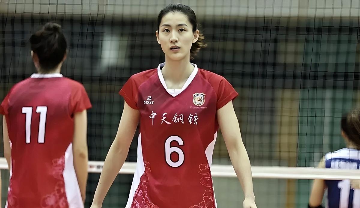 不得不说，实力是真的强，刁琳宇和江苏女排一起获得了2016-2017赛季中国女排