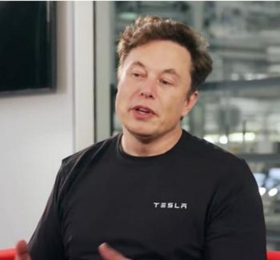 美国要变天了？马斯克再次严正警告，他曾说：“如果未来爆发大国战争，美国定会在战争