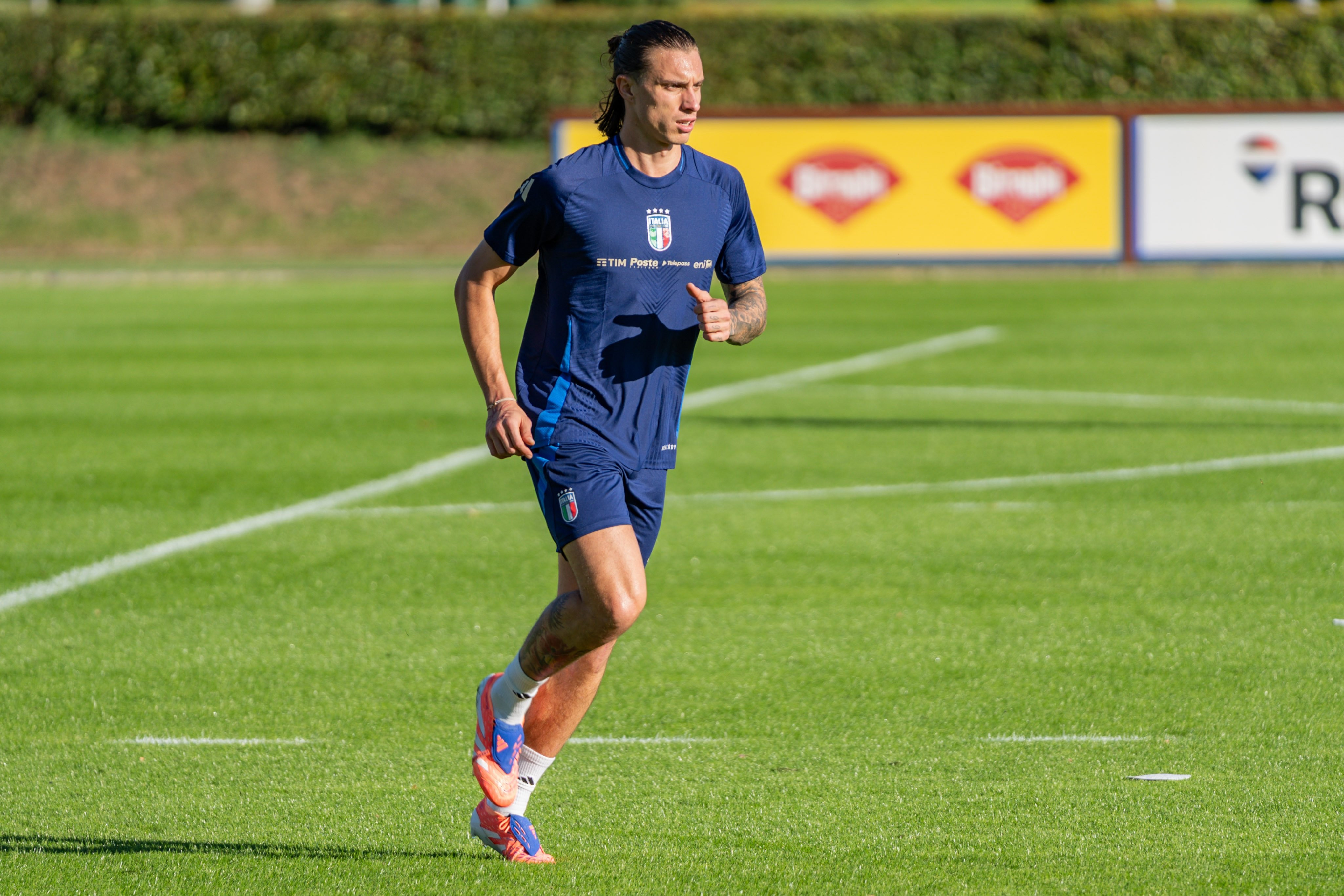 罗马诺: 卡拉菲奥里并未受伤只是超负荷, 能赶上对阵热刺比赛