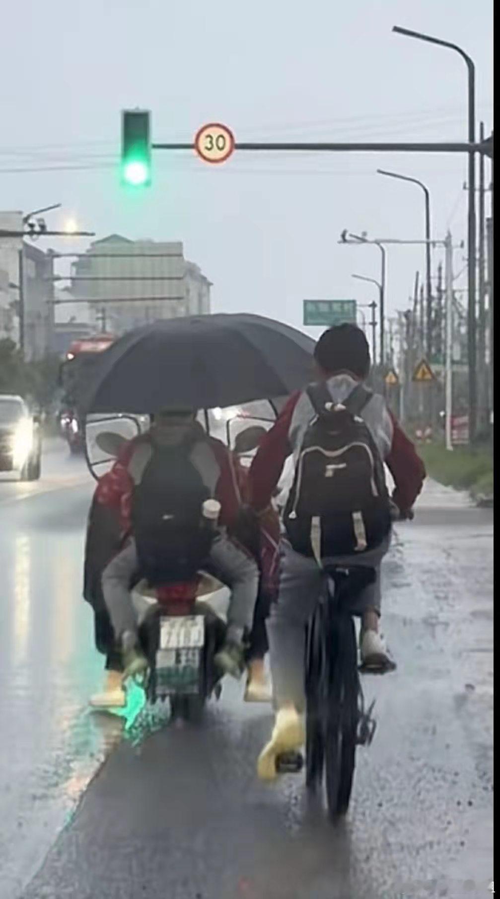 当妈的看了这一幕会不会想哭？