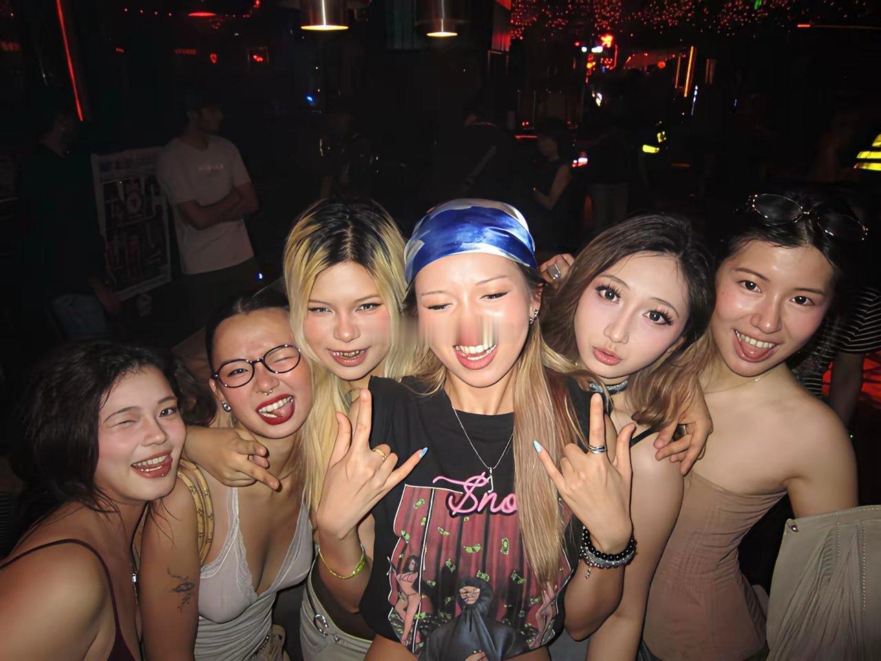你们觉得纹了纹身还是好女孩吗