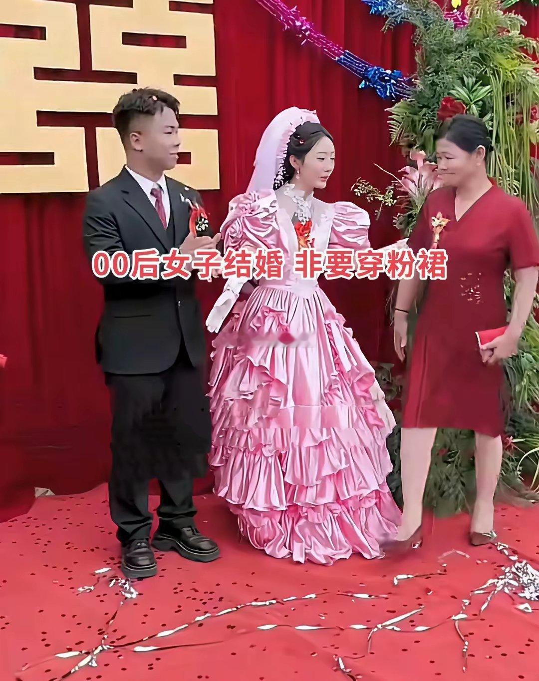 这明显的不成熟吗？娶回家还要当个孩子去养，这么早结婚干嘛？​​​