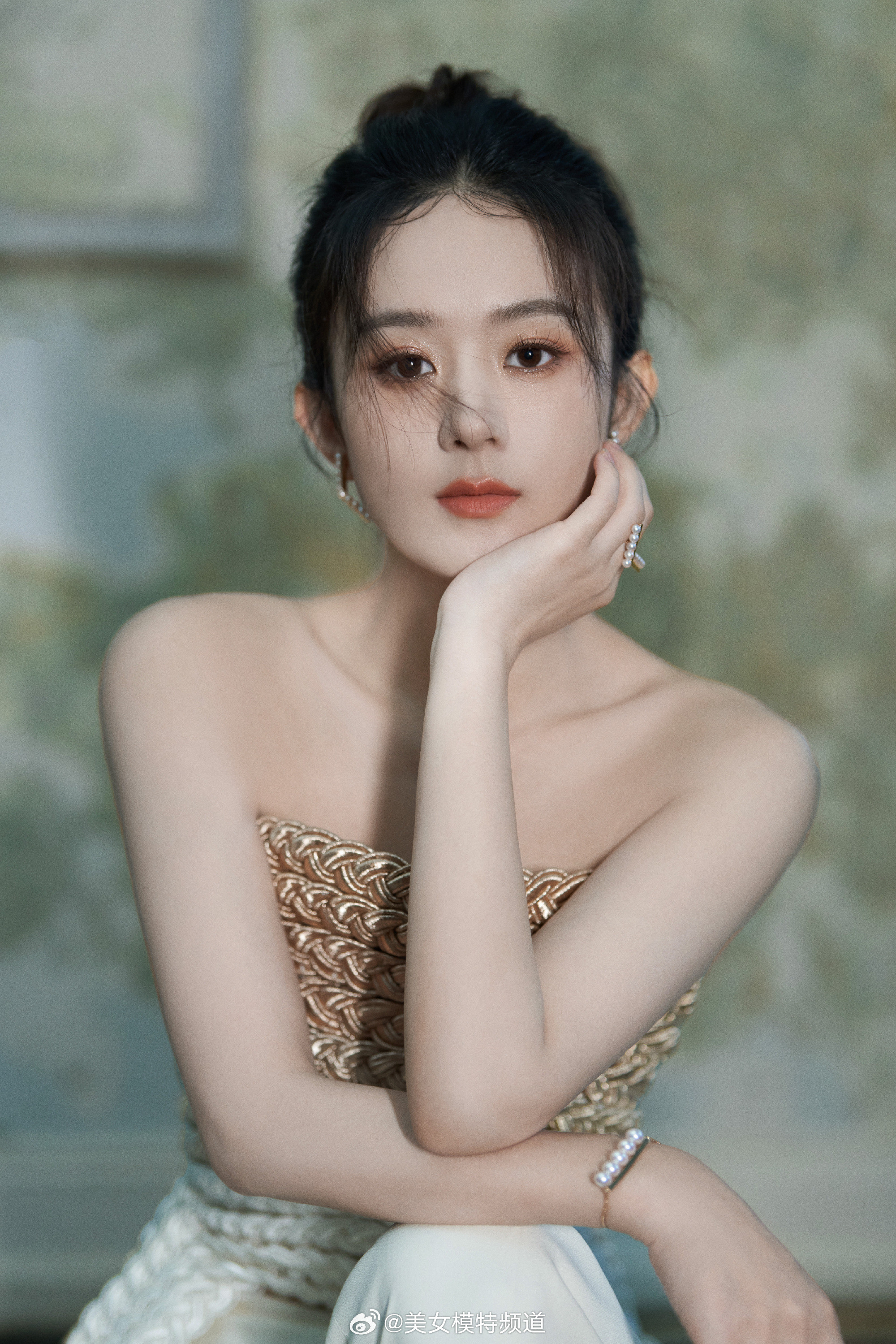 赵丽颖画中美人​​​