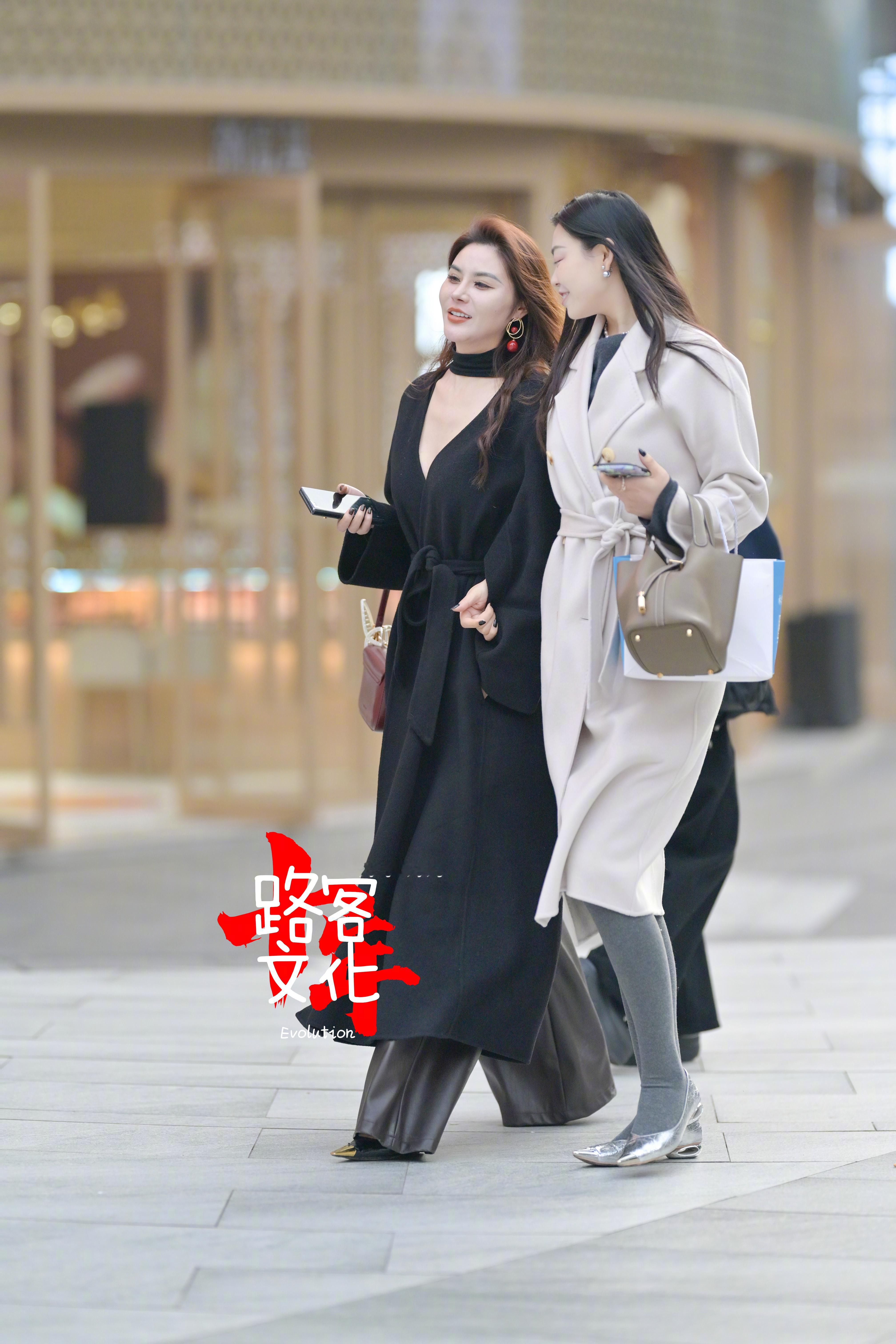 冬季皮裤里面会加绒吗？没穿过想问问