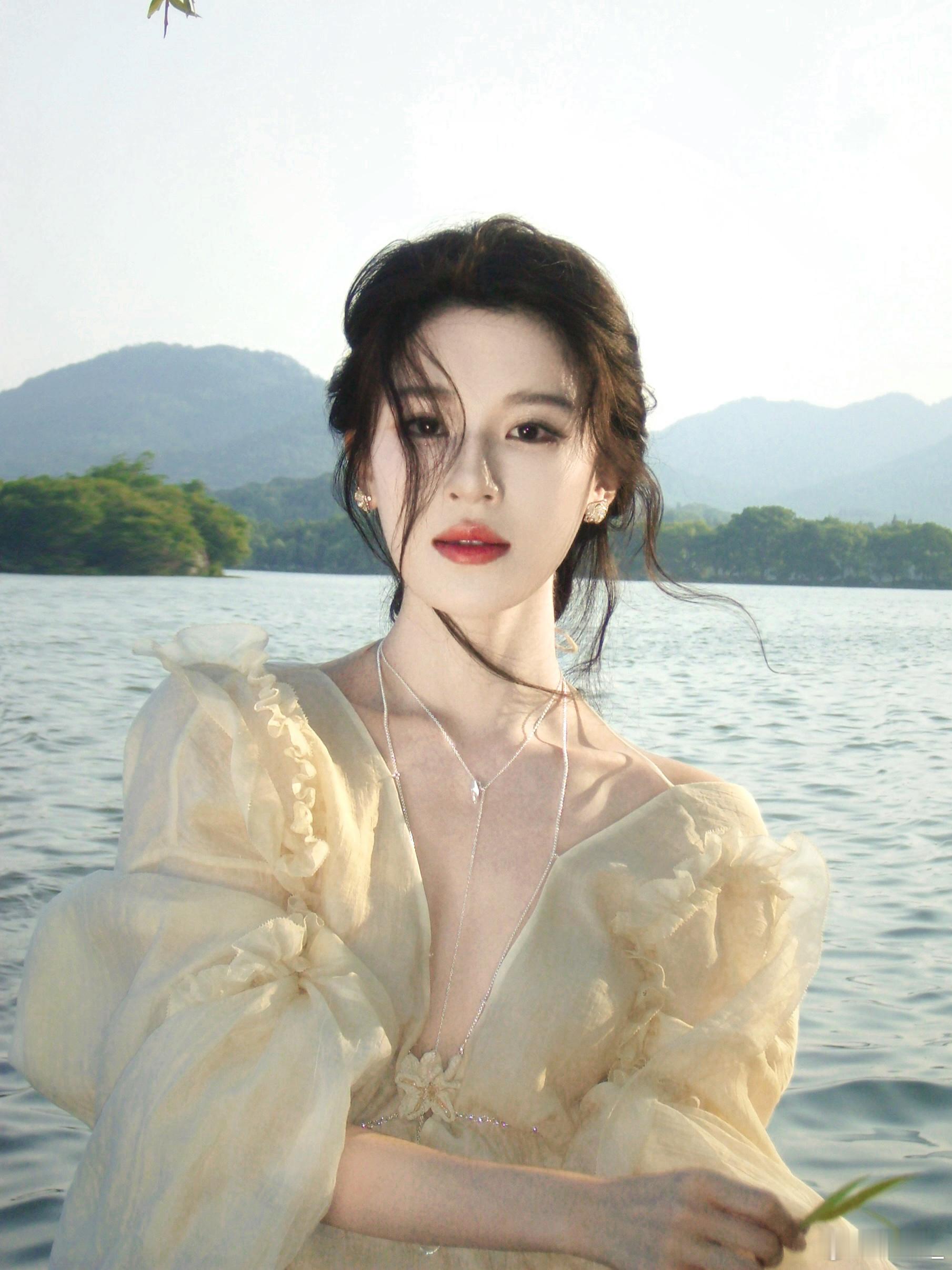 西湖好美我也不赖于雯于你一起​​​