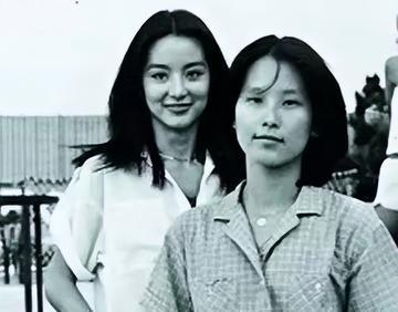 1948年，山东莱阳，因为吃了败仗，一个叫林维良的国军军医把刚出生3个月的女儿