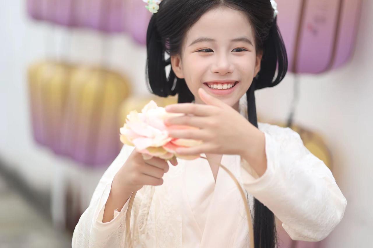 俺姑娘好看。