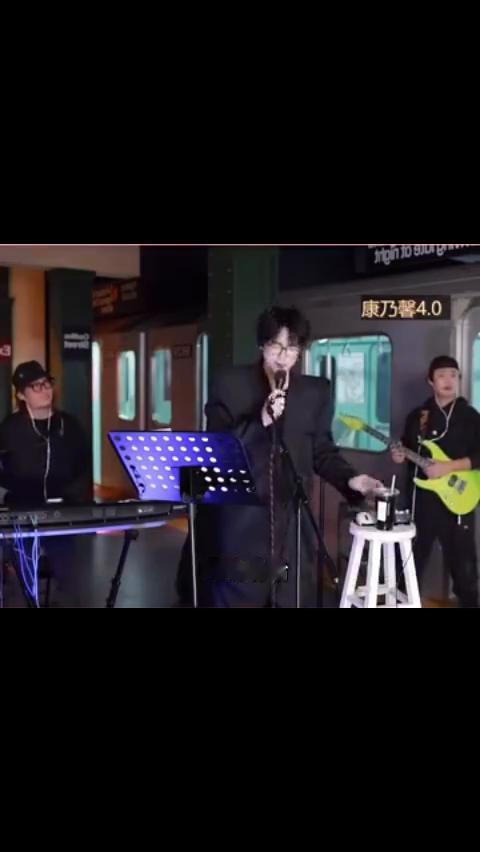 笑死！都说了别惹刘宇宁！他自己有嘴！朋友们我当时还想说，我们雇点群演，为什么？