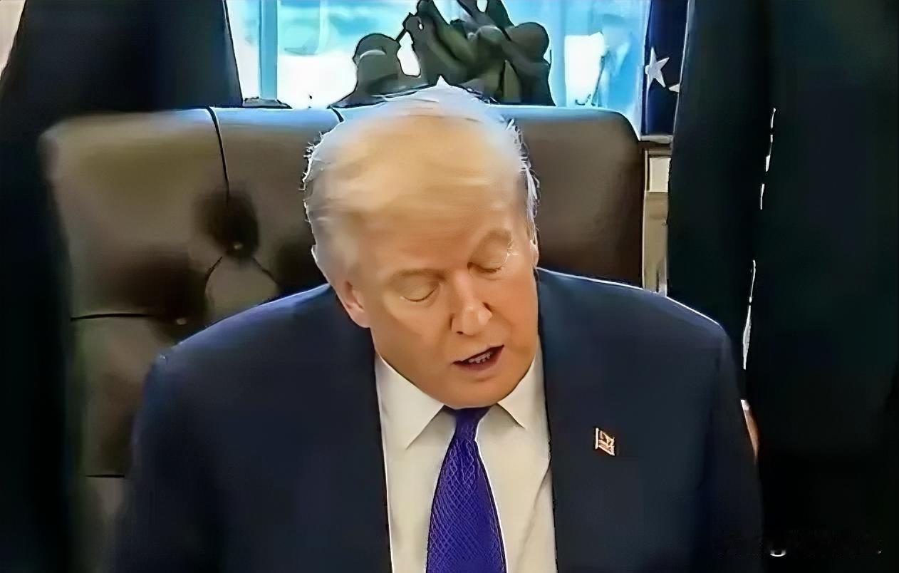 特朗普宣布启动120亿美元“金库计划”，建立关键矿产战略储备以确保美国工业供应链