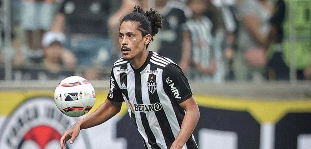 山东泰山队传来引援好消息夏窗到来的中卫洛佩斯一对一对抗能力和防空能力都有所欠