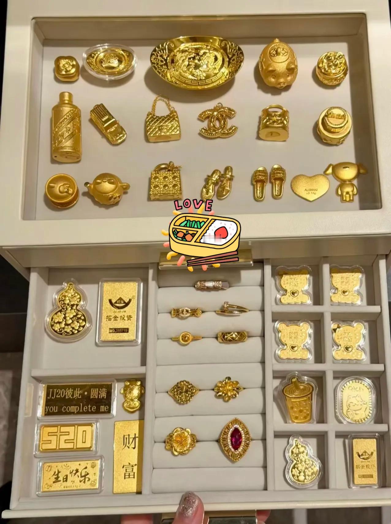 我舅舅做了20年黄金回收生意，他跟我说了几句掏心窝子的话：如果你手上有超过40