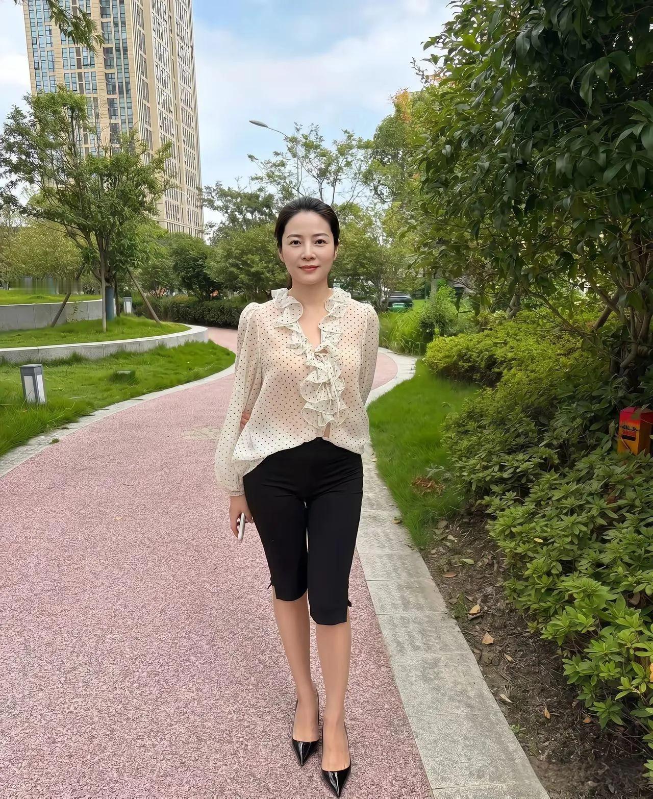 如果你见到的相亲对象是她，你会愿意吗？