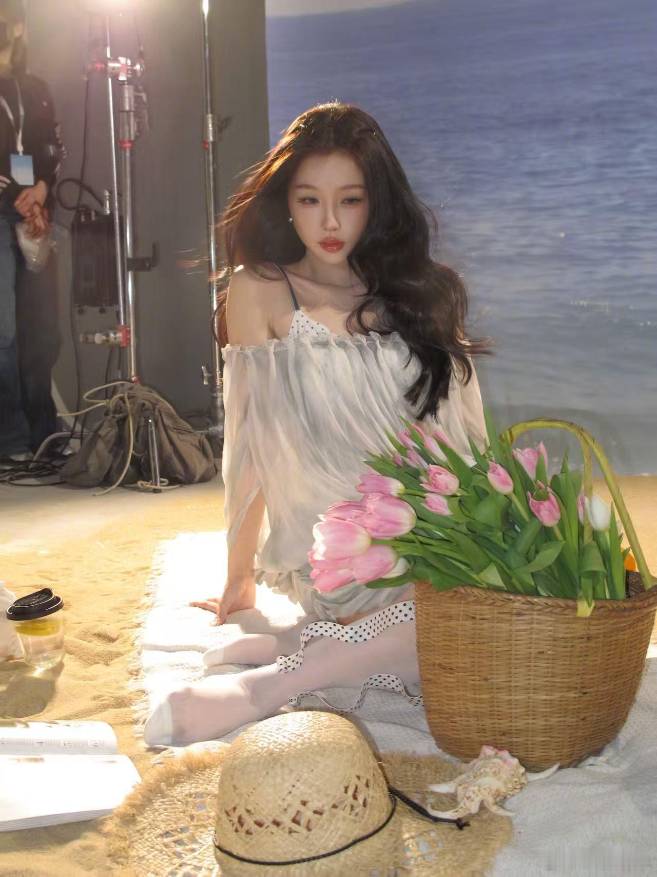 虞书欣郁金香写真虞书欣郁金香大片虞书欣郁金香写真，太美了，哇哦哇哦