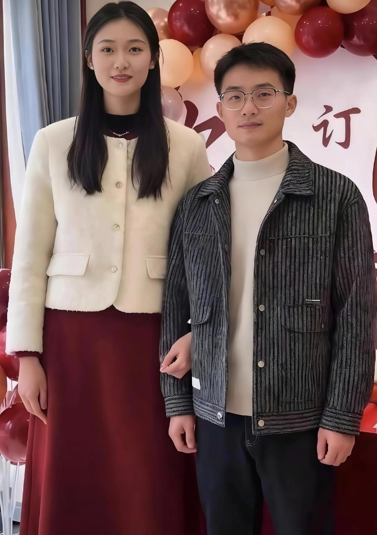一场备受大家关注的订婚，打破了世俗门当户对的固有认知。新郎是哈工大博士，出身普通