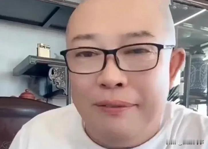 完犊子了，驴爸透露赵本六永封回不来，患抑郁严重失眠！驴爸透