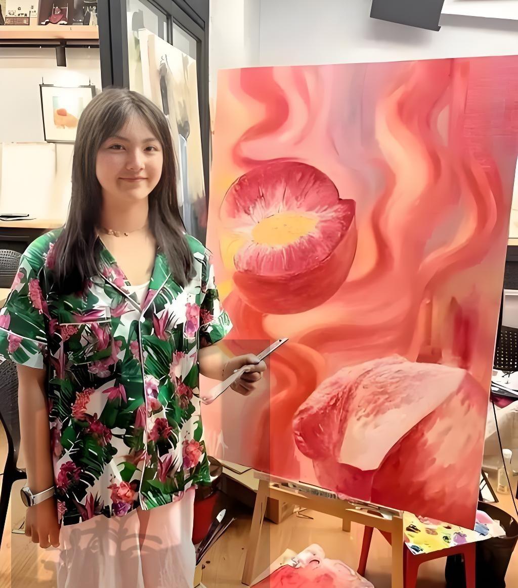 我问了美院油画系的同学，王诗龄的绘画水平到底怎么样。同学放下画笔，轻轻叹气：我们