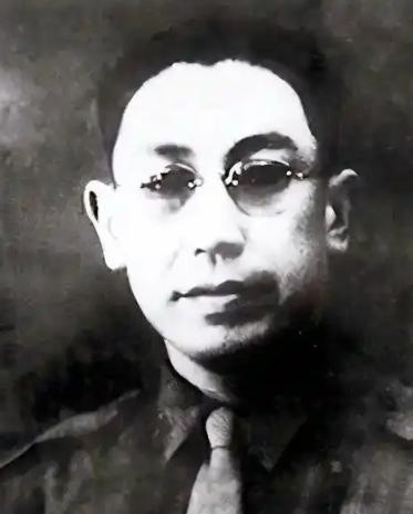 1948年，陈诚铁了心要查郭汝瑰的保险柜，眼看着藏了这么久的秘密就要全露馅，谁料