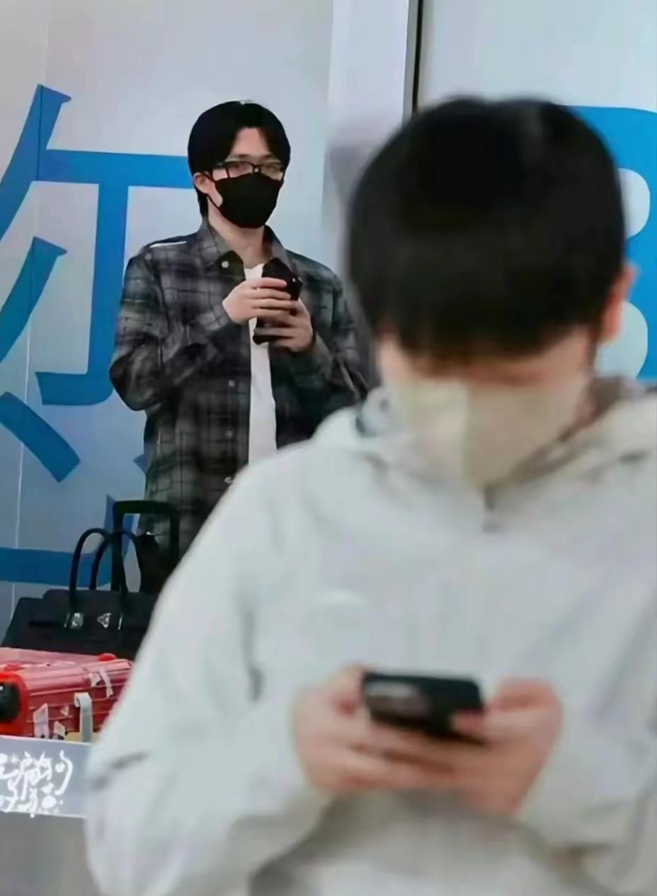 莎莎和大头，也不能怨网友蛐蛐你们，你们自己看看吧，国乒除了你们俩，会随时