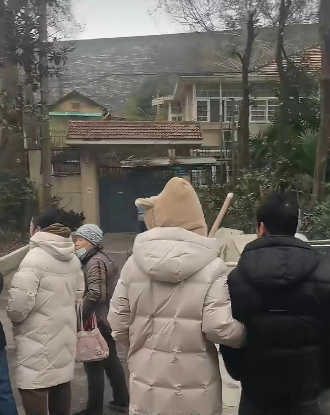 徐湖平的民国别墅。现在成了南京市民的。热门打卡地！！！这栋位于后半山园。