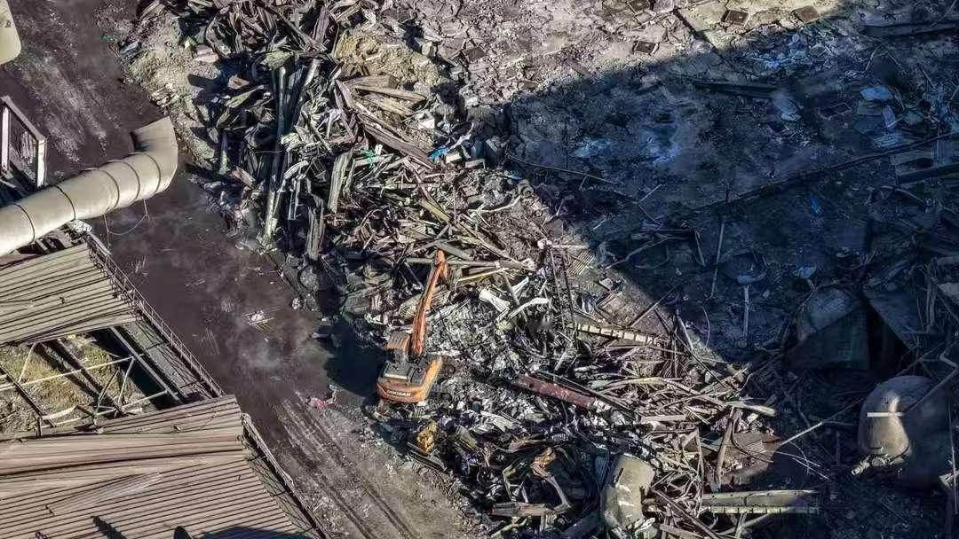 2死8失联，救了36小时，罐子为啥炸了2026年1月18日下午15时03分