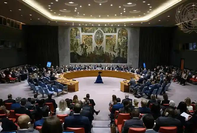 美国：不参与国际调解院签署仪式！匈牙利：参与国际调解院签署仪式！事实上，在5