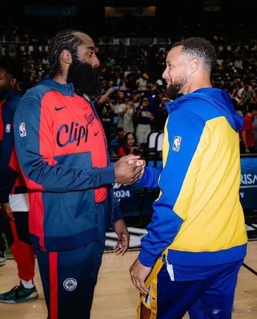 ESPN真是太不相信哈登的带队能力了！明天快船将会坐镇主场迎战由库里领衔的勇士，