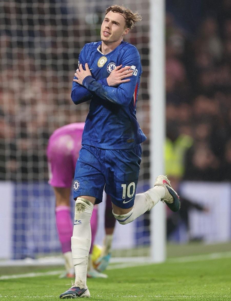 帕尔默本轮英超联赛的发挥可以说是神鬼二象限！切尔西2-2被利兹联逼平的这场比赛，