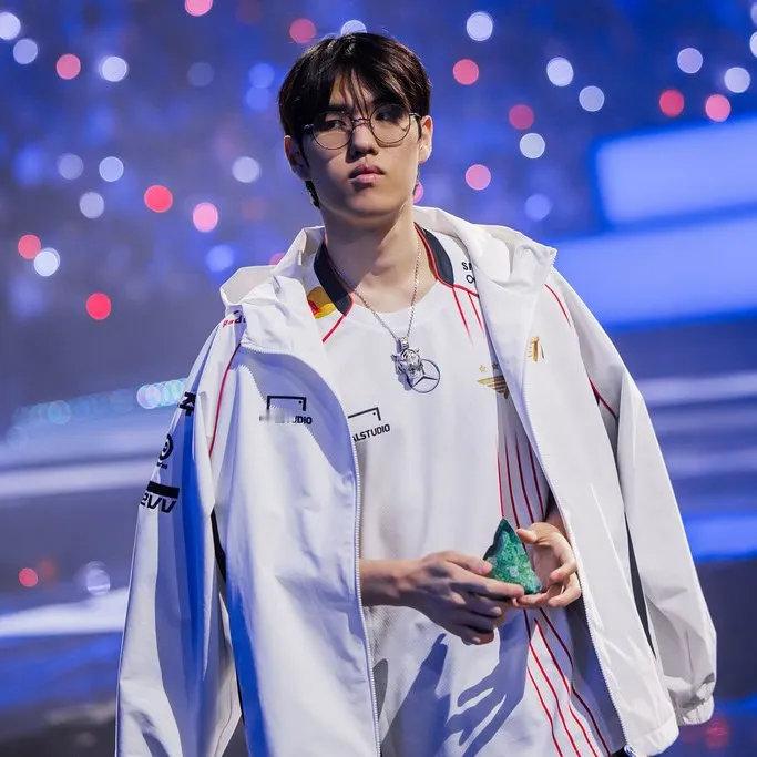 在昨日T1与HLE的比赛中，Oner选手在决胜局祭出了梦魇这个英雄，跟各位分享一