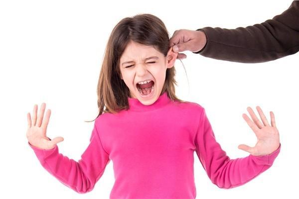 孩子犯错的时候你孩子吼孩子? 不如来试试“低声教育”