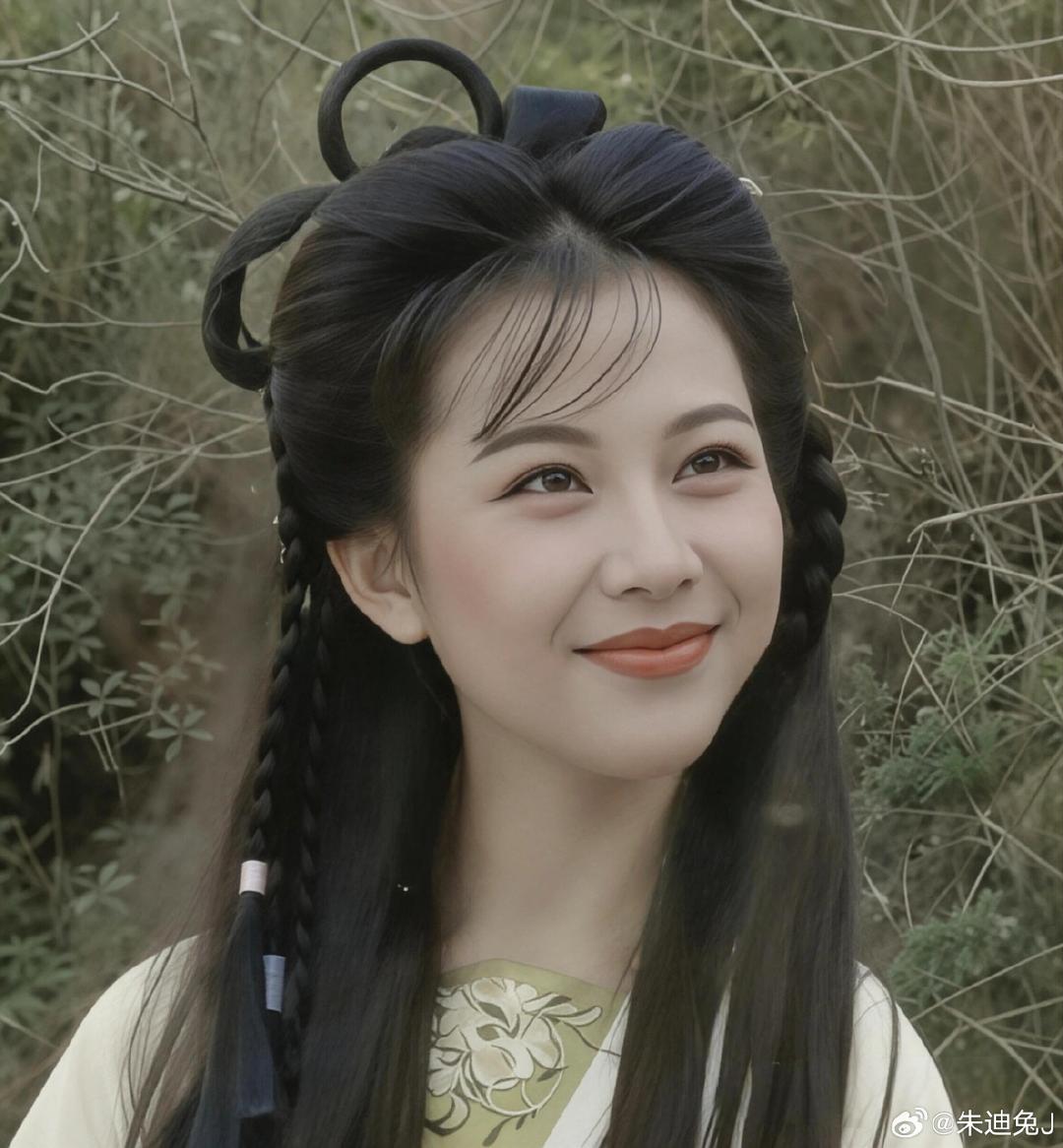 年轻时的蔡少芬真绝了，好惊人的美貌！​