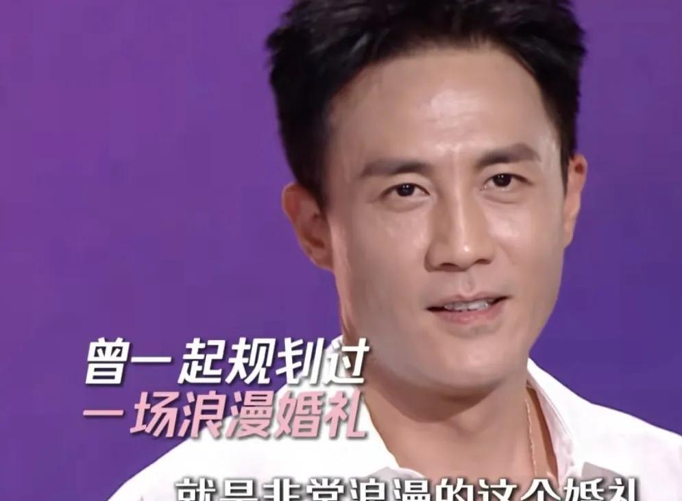 王灿回应没举行婚礼，是自己的原因，说：“我觉得这件事还是我的原因，他其实有跟我规