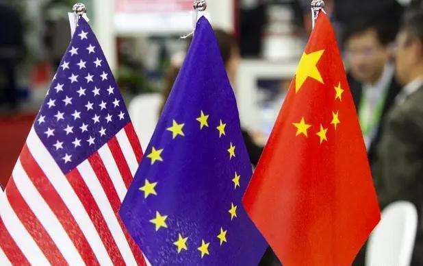 全世界最不希望俄罗斯分裂解体的，大概只有老美了， 因为一旦俄罗斯分裂解体，就