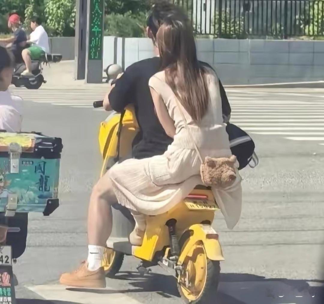 不仔细看真的会看错！