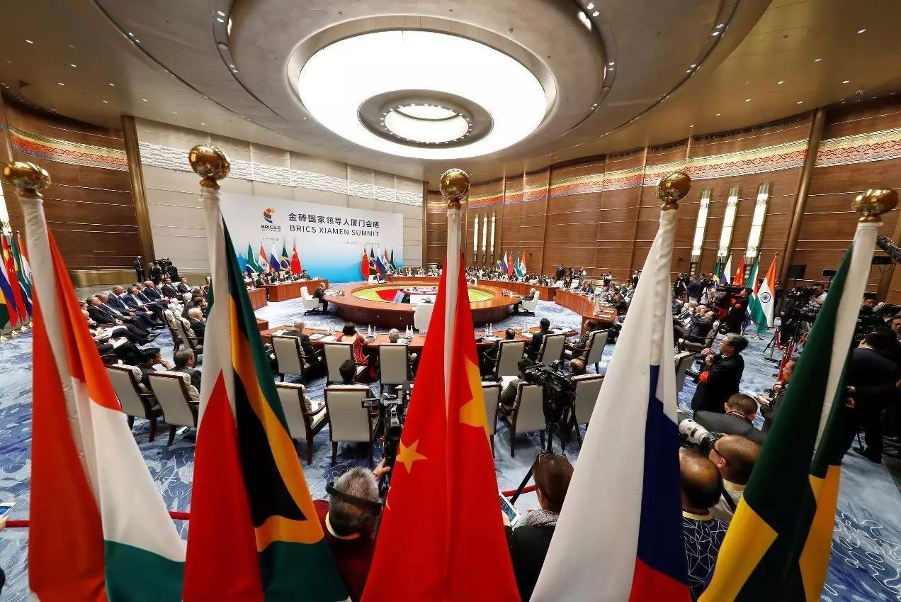 一场唇枪舌战，直接把金砖外长会的联合公报给吵没了。5月16日，新德里，11国