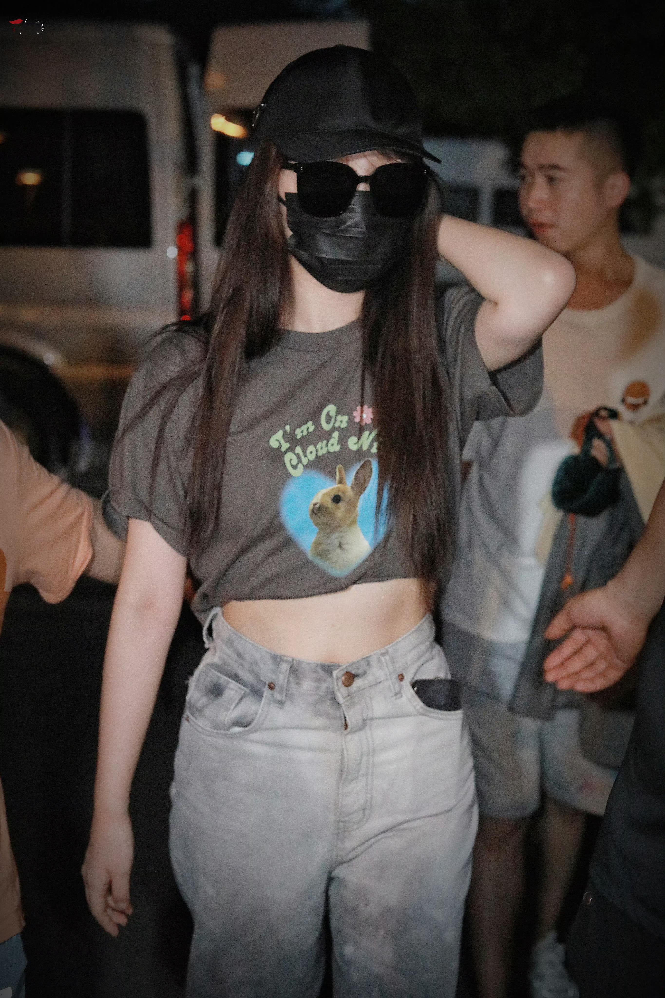 虞书欣ysx虞书欣考古灰灰小兔🐰虞书欣灿如繁星​​​