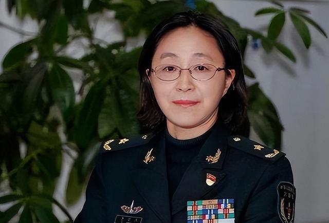 1987年，祝学军在研发东风-17时，发现导弹在飞行中，极易遭到外部干扰，所有人