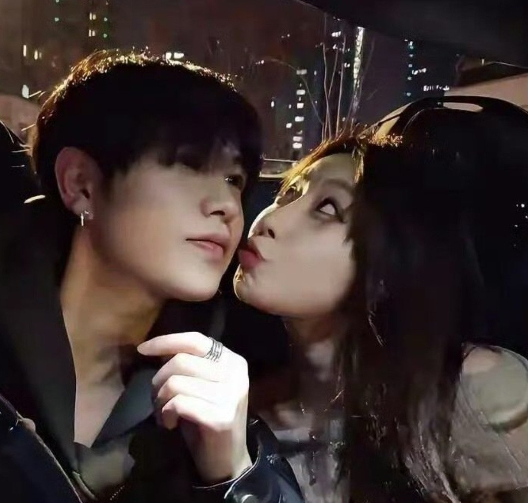 童锦程这个瓜，没想到连来总都在吃。并且我看了一下聊天记录，确实有意思。女方说对橡