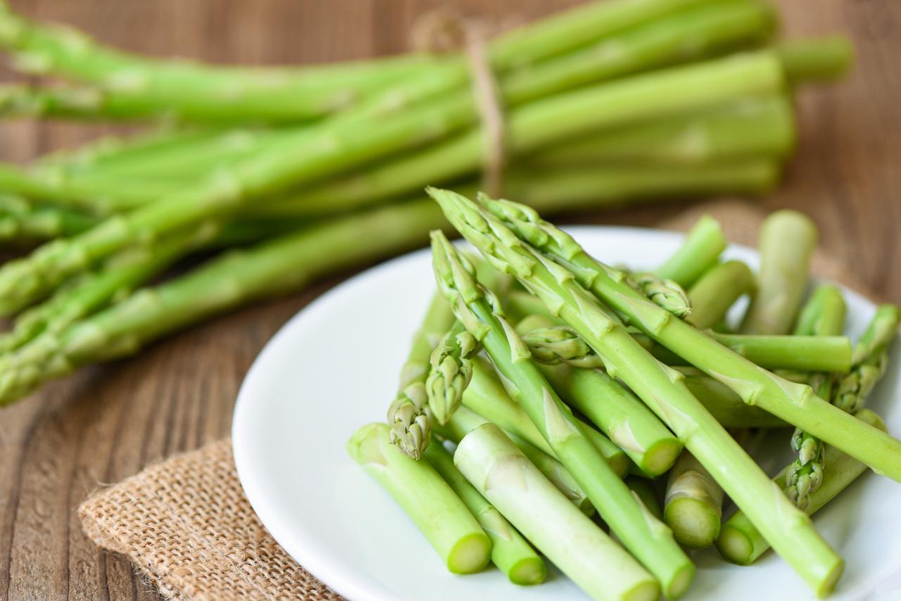 西医叫“干扰素”，中医叫“抗毒菜”：90%的HPV感染，吃对这几个食物就能省药费