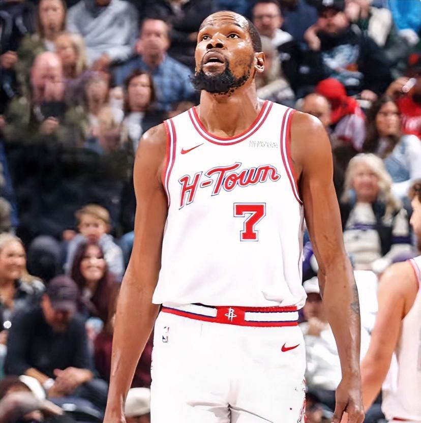 火箭的最大缺陷，居然被对手看出来了！篮板。案例1：本赛季火箭输给完整的马刺，