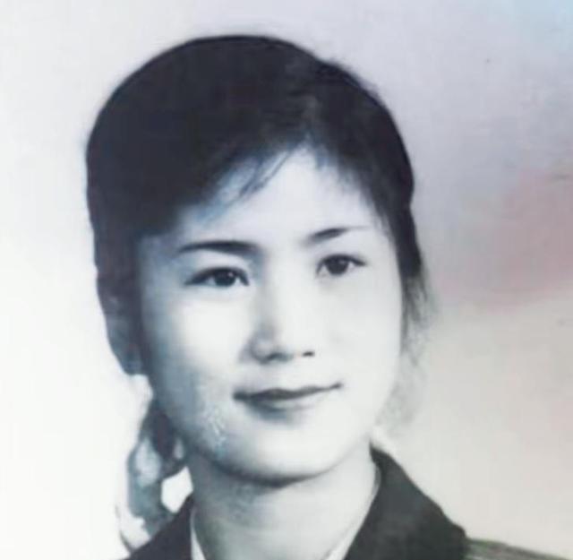 1973年，一个广西舞蹈演员自称毛主席女儿，工作人员觉得她是骗子，毛主席却说：“