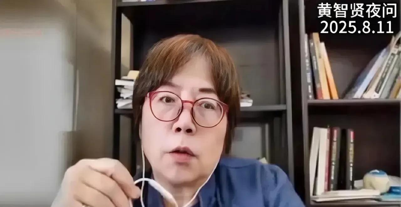 黄智贤暗酸邱毅、王柄忠:我黄智贤不会像有些人那样，那么的没骨气没骨头，那样没