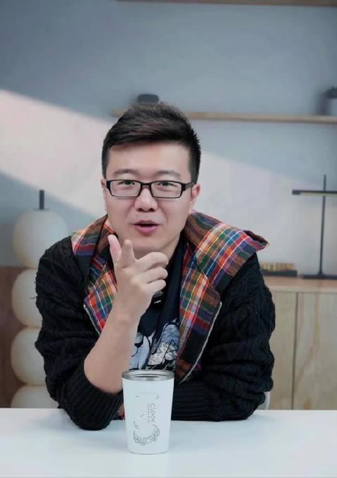 莱维说的一点都没错，张本美和拿到世界第三是有原因的，右手上的老茧就是最好证明