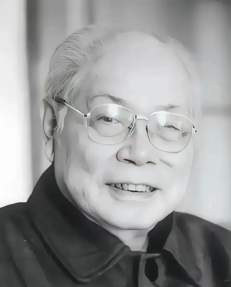 1949年1月，成都，时任川康特委副书记的马识途正准备出门去开秘密会议。他刚迈出